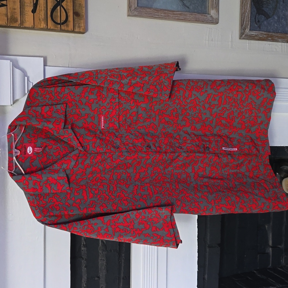 GOD BODY short sleeve shirt